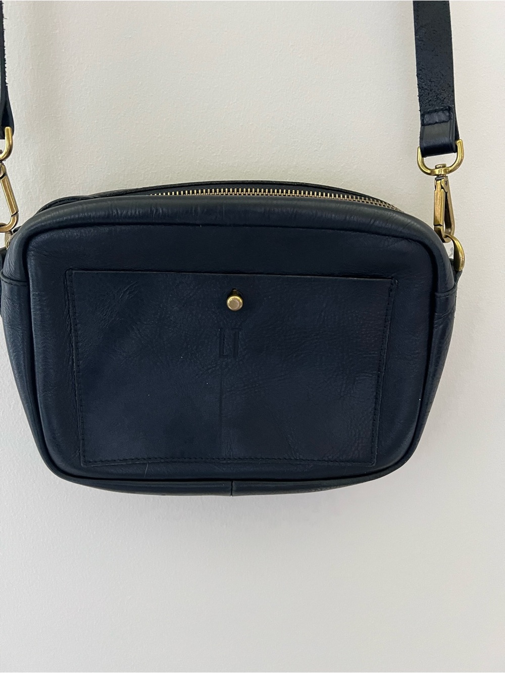 Madewell Black Leather The Camera Crossbody Bag Purse Minimalist Capsule - Picture 3 of 15